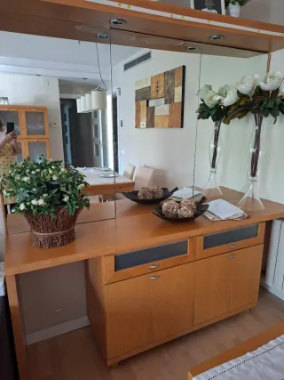 Aparador comedor haya con espejo y luz