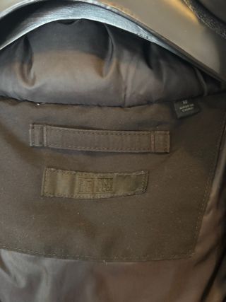Giacca Uniqlo nera con cappuccio