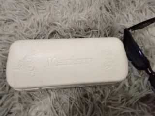 Occhiali Alexandra neri e blu