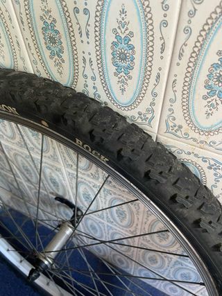 Rueda Delantera MTB Hutchinson Rock