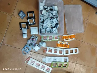 Mecanismos Schneider Eléctricos