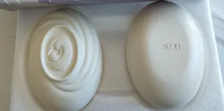 Jabones Avon Set Caja Morado Blanco