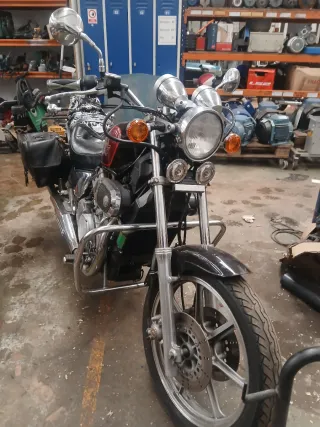 Kawasaki Vulcan 750 Cruiser