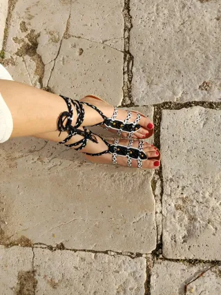Sandalias Romanas Tejidas a Mano