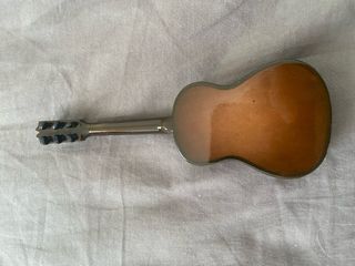 Miniatura Guitarra Clásica Realista