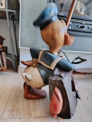 Pato Donald Madera Tallada