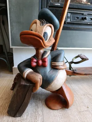 Pato Donald Madera Tallada