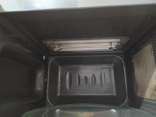 Microondas LG Digital plateado