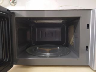 Microondas LG Digital plateado