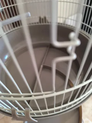 Jaula para pájaros con pie