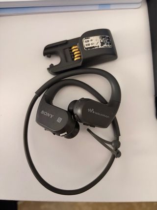 Sony Walkman NWWS623 con base de carga(Reparación)