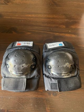 Casco y protecciones skate Oxelo