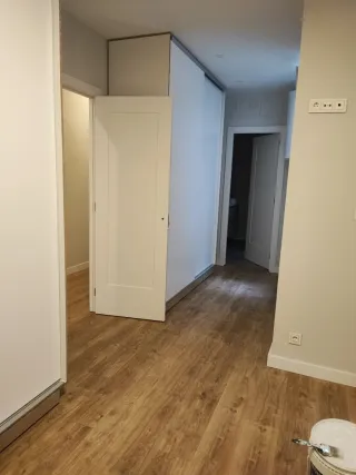 Carpintero Montador Cocinas Armarios Puertas