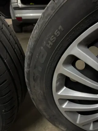 Llantas y Neumáticos 205/55 R16