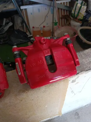 Pinza de freno coche VW AG roja