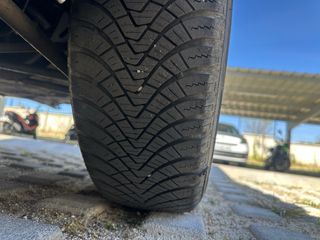 Hyundai Elantra etiqueta B con distribucion