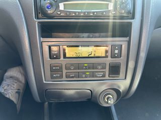 Hyundai Elantra etiqueta B con distribucion