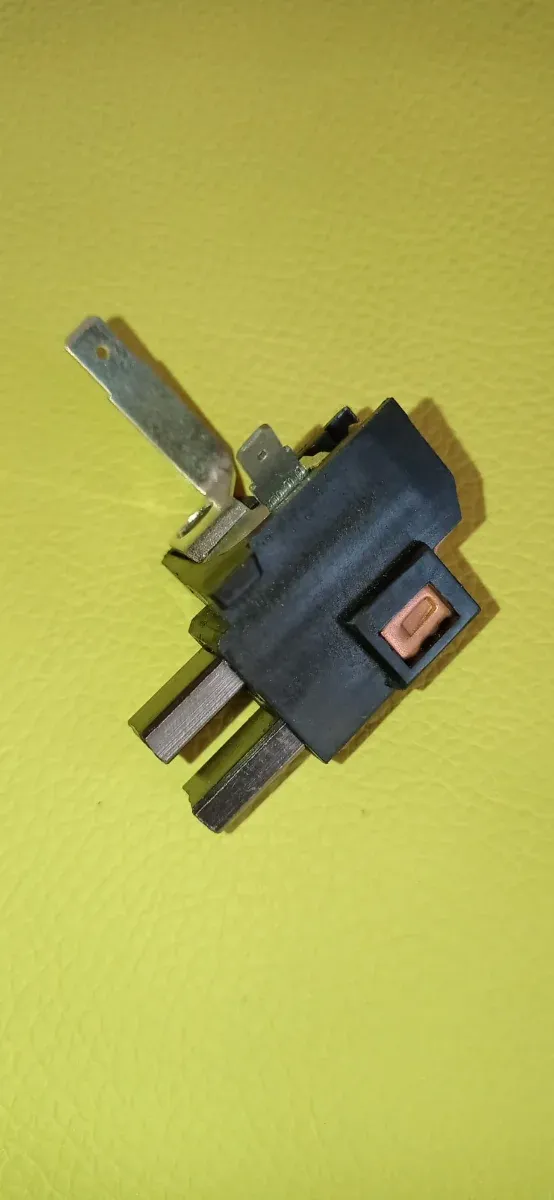 Portaescobilla alternador Ford, Saba, Ebro.