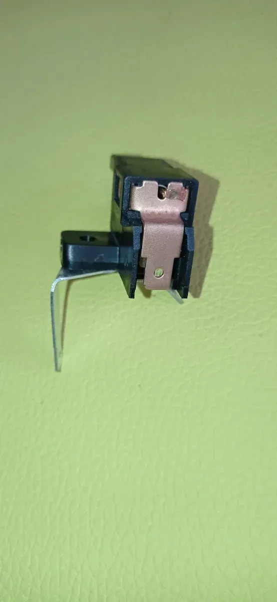 Portaescobilla alternador Ford, Saba, Ebro.