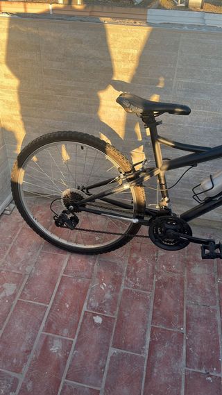 Bicicleta de Montaña Negra