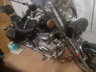 Moto Cruiser Plata