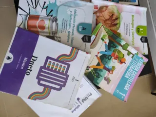 Libros de texto 1° ESO