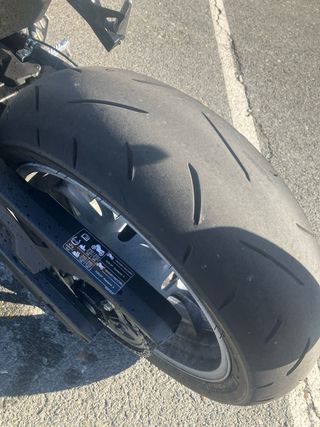 Suzuki GSX 8R Edición Limitada Amarilla