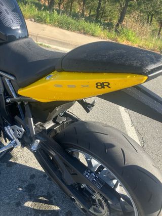 Suzuki GSX 8R Edición Limitada Amarilla