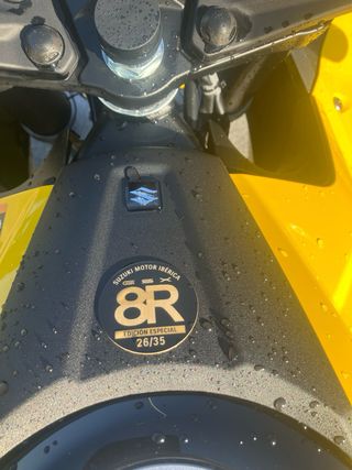Suzuki GSX 8R Edición Limitada Amarilla