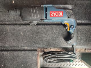 Taladro percutor RYOBI ERH-650V