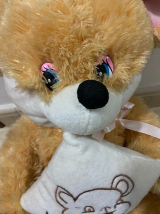 Oso de peluche suave 35x35 cm con cojin y lazo