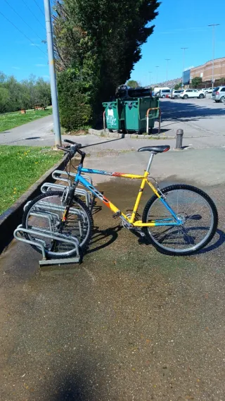 Bicicleta de Montaña BH