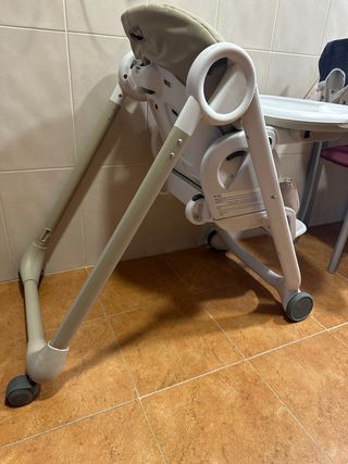 Trona Chicco Polly Progress 5