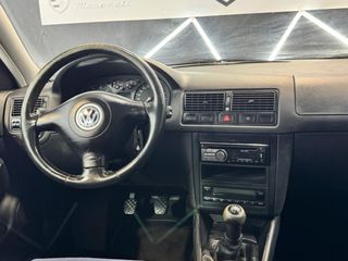 Volkswagen Golf 2002