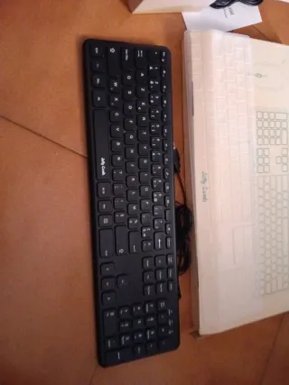Teclado y ratón Jelly Comb
