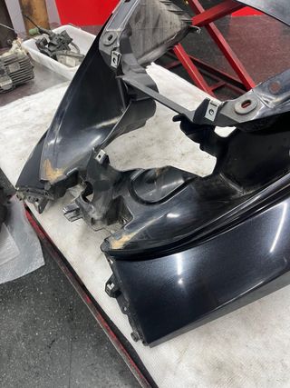 Frontal Piaggio MP3 250 (2007)