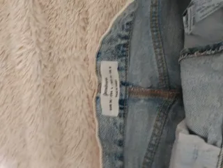 Minifalda Desgastada Stradivarius Talla 36