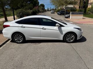 Hyundai i40 2016