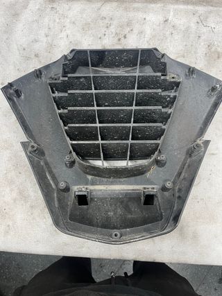 Tapa frontal Piaggio MP3 250 2007