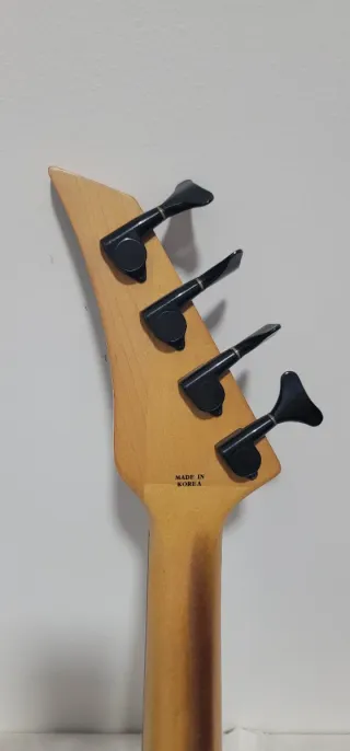 Bajo Eléctrico Ovation Celebrity Años 90