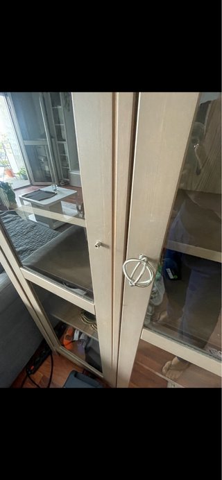 Vitrina Estantería Hemnes Ikea Madera y Cristal