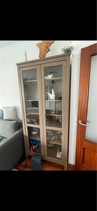 Vitrina Estantería Hemnes Ikea Madera y Cristal