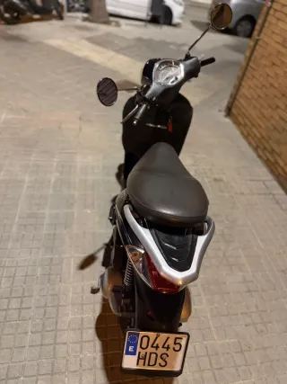 Piaggio Liberty 125 RST Negra