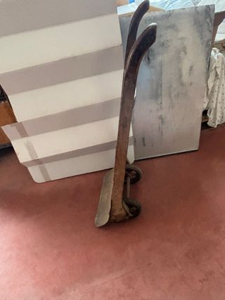 Carretilla antigua de madera