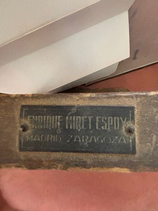 Carretilla antigua de madera