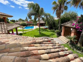 Chalet en alquiler en Las Cancelas - Valdeolletas en Marbella