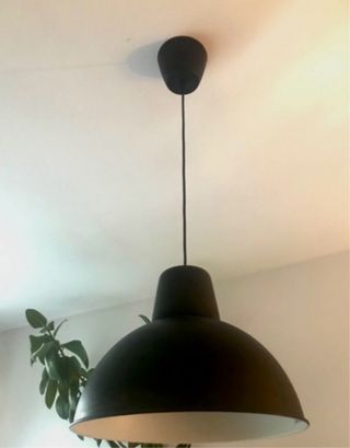 Lampada sospensione Ikea nera metallo