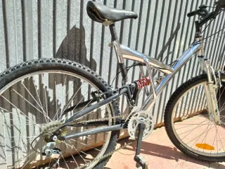 Bicicleta Doble Suspensión