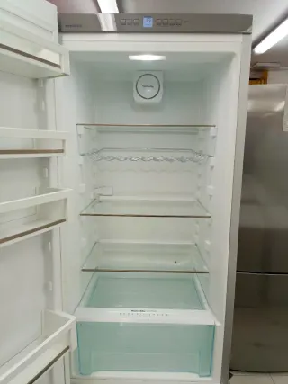 Nevera marca Liebherr 200/60cm  A++ con garantia