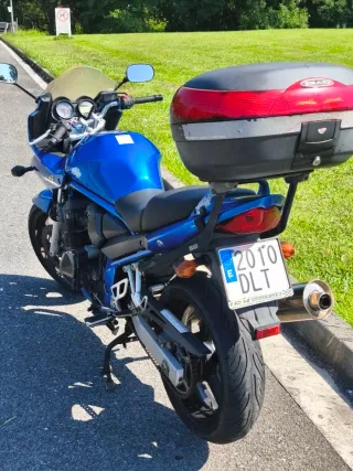 Suzuki Bandit GSF 650 S Azul